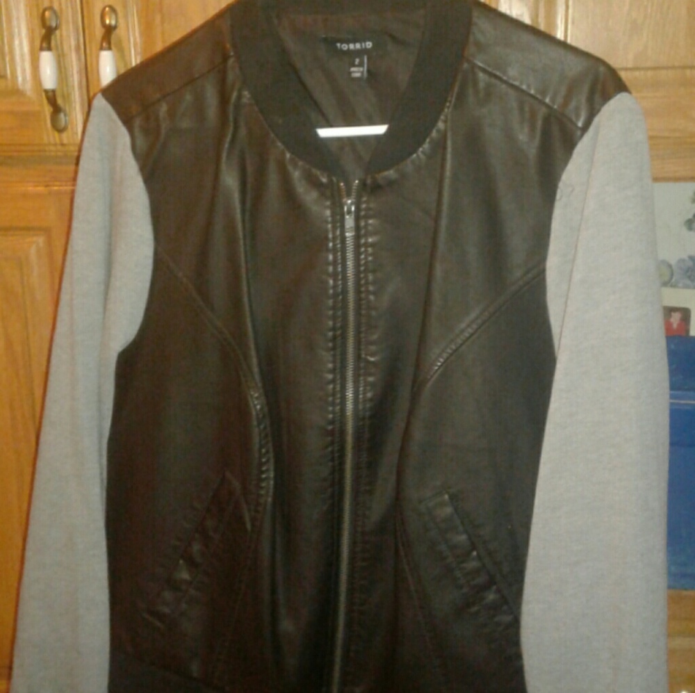 Long sleeve motorcycle jacket